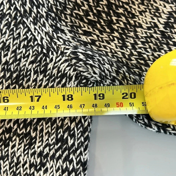 Chaps sweater black and white women size large soft 12% angora rabbit hair - Picture 11 of 11